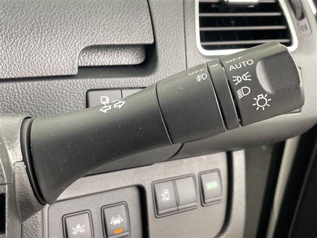 Nissan SERENA 2014 7429760-7