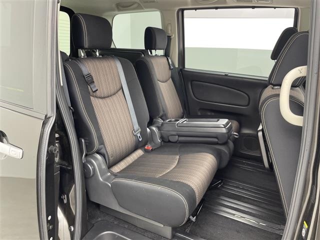 Nissan SERENA 2014 7429770-6