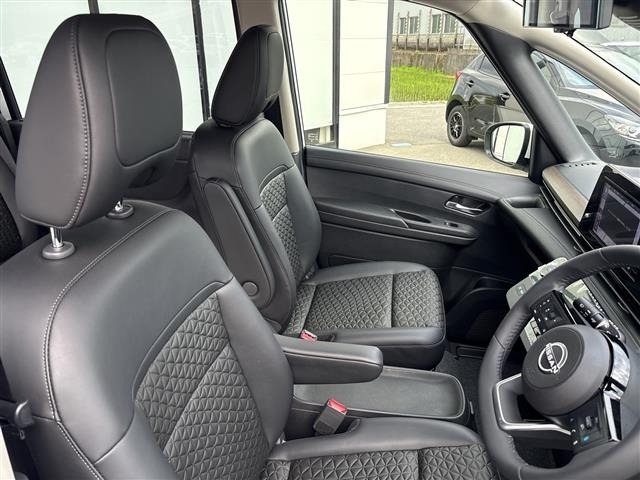 Nissan SERENA 2025 7429808-9