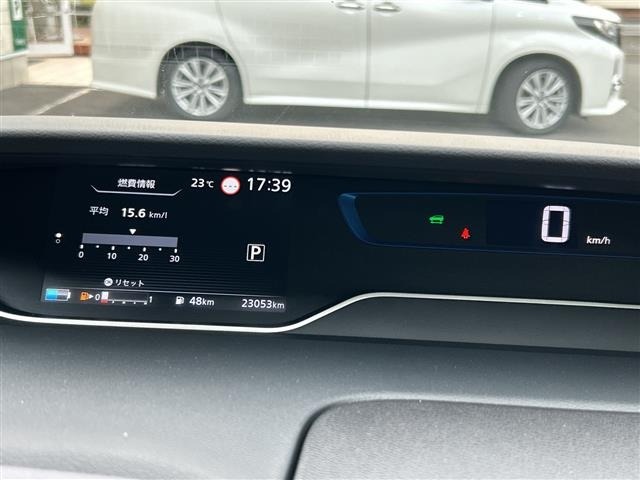 Nissan SERENA 2022 7429844-1