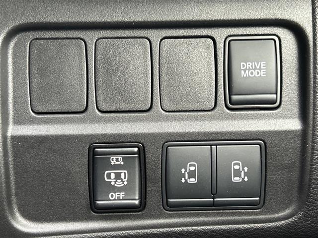 Nissan SERENA 2022 7429844-11