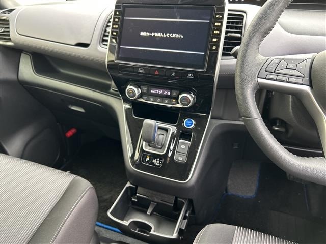 Nissan SERENA 2022 7429844-20