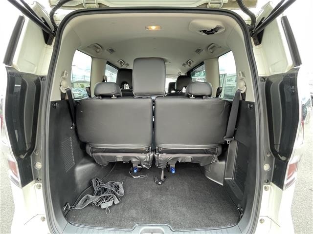 Nissan SERENA 2020 7429847-11