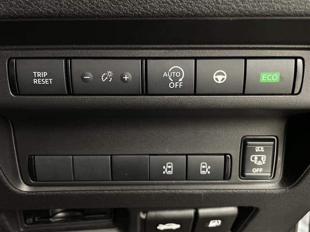 Nissan SERENA 2023 7429852-3