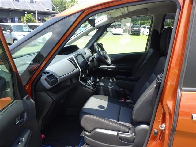 Nissan SERENA 2022 7429855-13