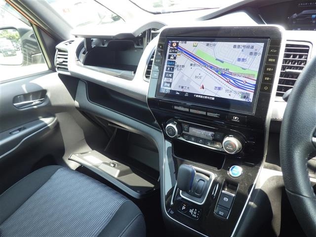 Nissan SERENA 2022 7429855-7