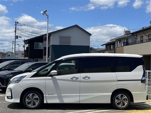 Nissan SERENA 2022 7429858-17