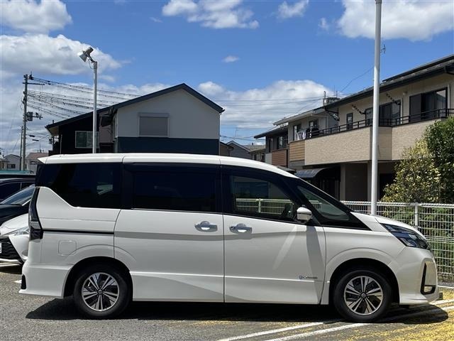 Nissan SERENA 2022 7429858-18