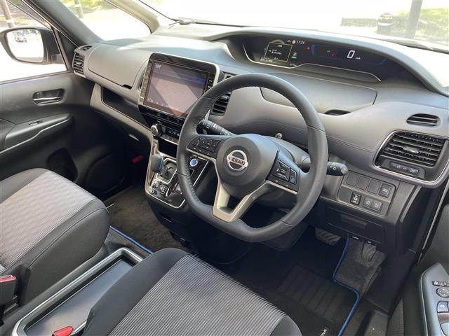 Nissan SERENA 2022 7429858-2