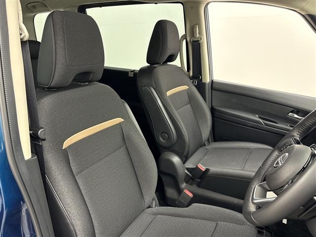 Nissan SERENA 2023 7429872-21