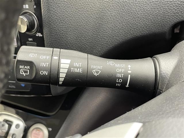 Nissan SERENA 2016 7429877-9