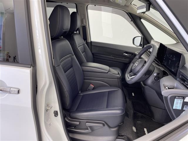 Nissan SERENA 2023 7429889-18