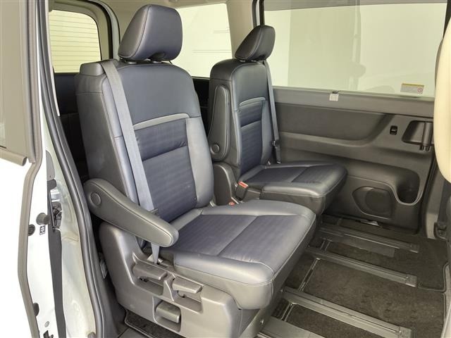 Nissan SERENA 2023 7429889-21