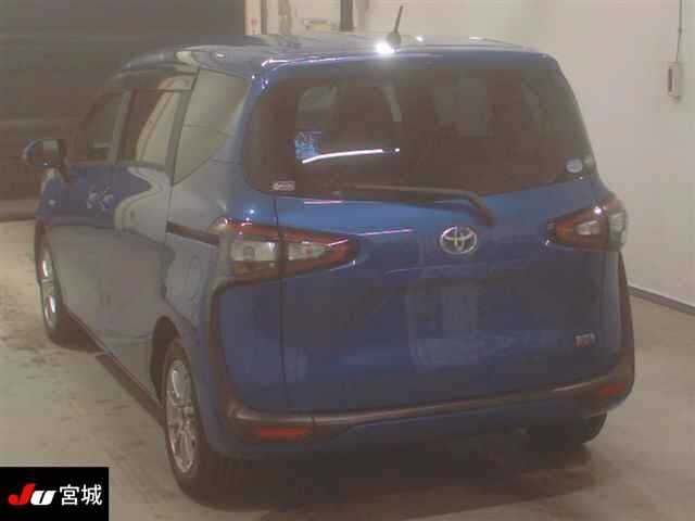 Toyota SIENTA 2016 7429106-1