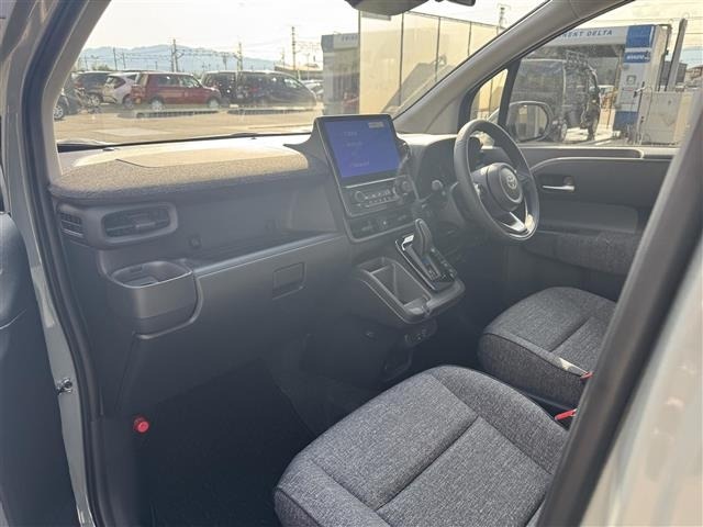 Toyota SIENTA 2026 7429141-4
