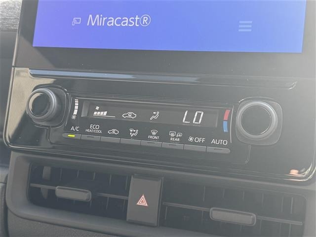 Toyota SIENTA 2026 7429141-9