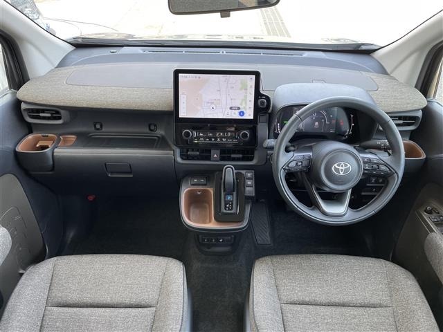 Toyota SIENTA 2024 7429212-14