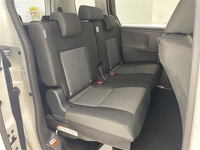 Toyota SIENTA 2025 7429246-11