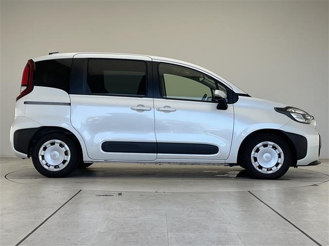 Toyota SIENTA 2025 7429255-2