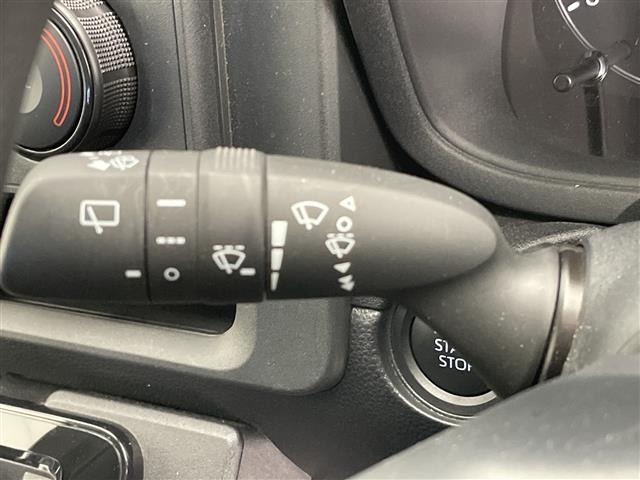 Toyota SIENTA 2025 7429255-6