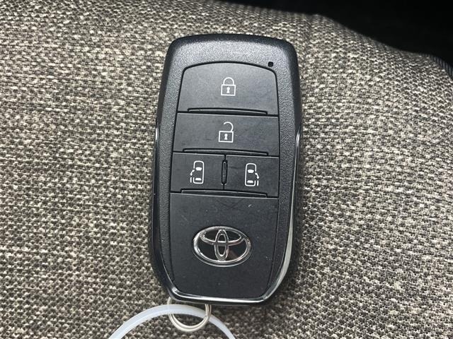 Toyota SIENTA 2025 7429275-2