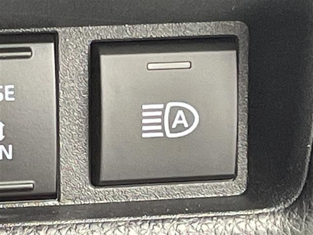 Toyota SIENTA 2025 7429275-8