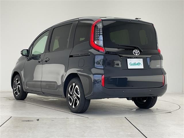 Toyota SIENTA 2026 7429376-4