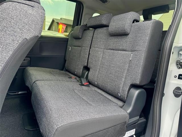 Toyota SIENTA 2026 7429425-2