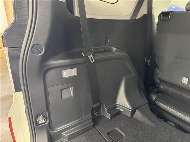 Toyota SIENTA 2022 7429568-9