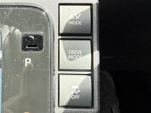 Toyota SIENTA 2025 7429571-3