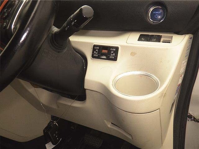 Toyota SIENTA 2015 7429651-8