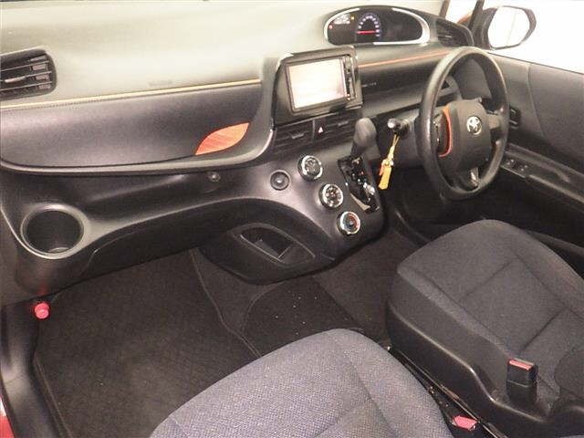 Toyota SIENTA 2015 7429659-4