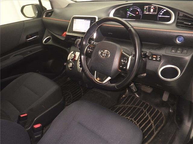 Toyota SIENTA 2015 7429660-3