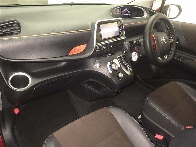 Toyota SIENTA 2018 7429688-4