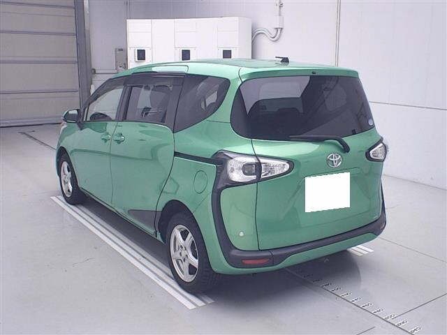 Toyota SIENTA 2016 7429694-1