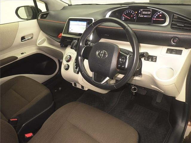 Toyota SIENTA 2015 7429695-3