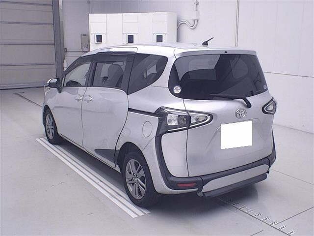 Toyota SIENTA 2019 7429696-1