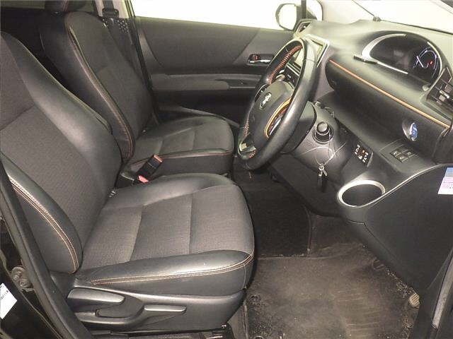 Toyota SIENTA 2017 7429699-5