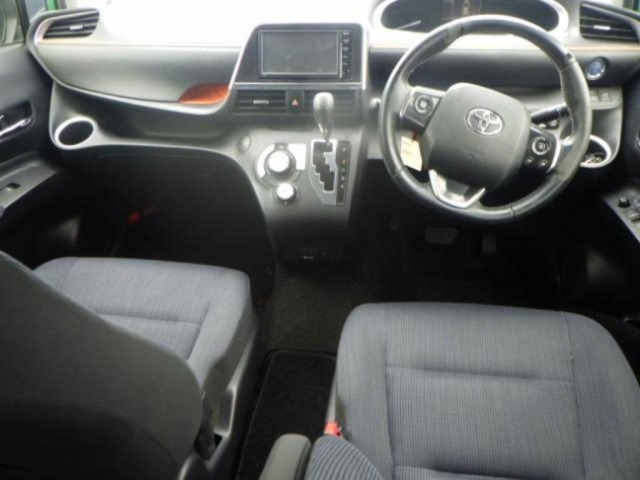 Toyota SIENTA 2016 7429715-3