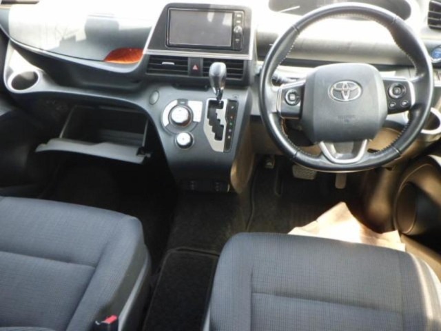 Toyota SIENTA 2017 7429716-3