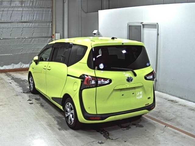Toyota SIENTA 2018 7429720-1