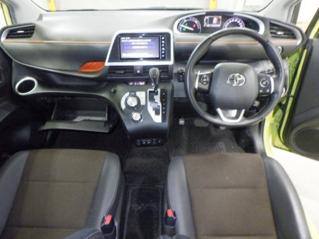 Toyota SIENTA 2018 7429720-3