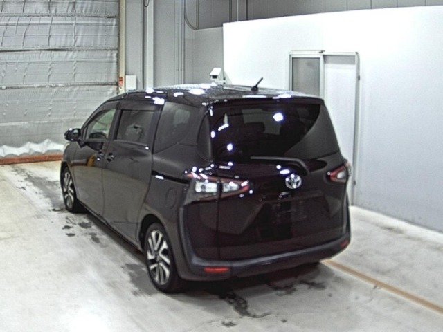 Toyota SIENTA 2018 7429722-1