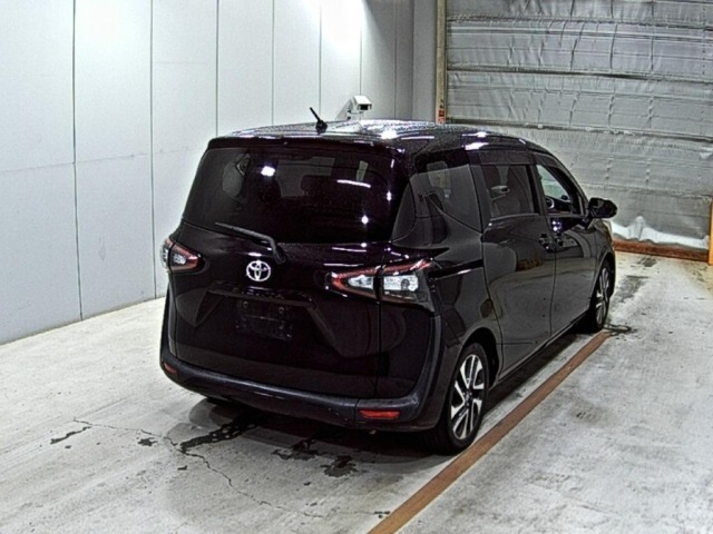 Toyota SIENTA 2018 7429722-5