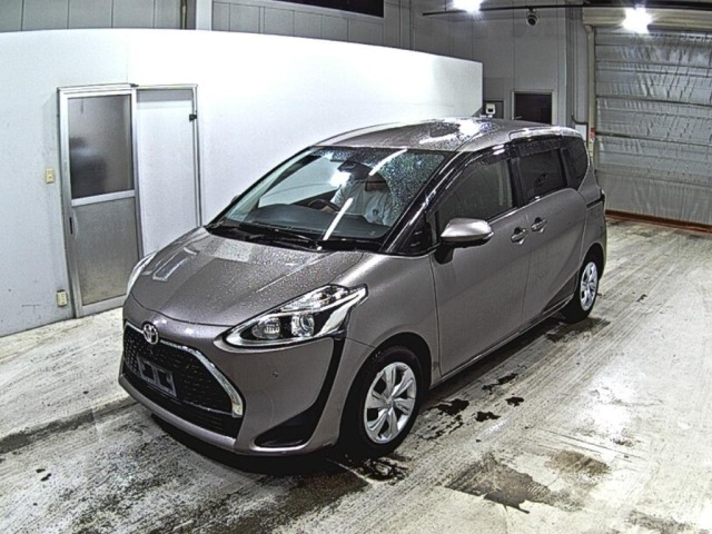 Toyota SIENTA 2021 7429723-4