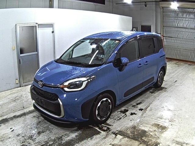 Toyota SIENTA 2022 7429727-4