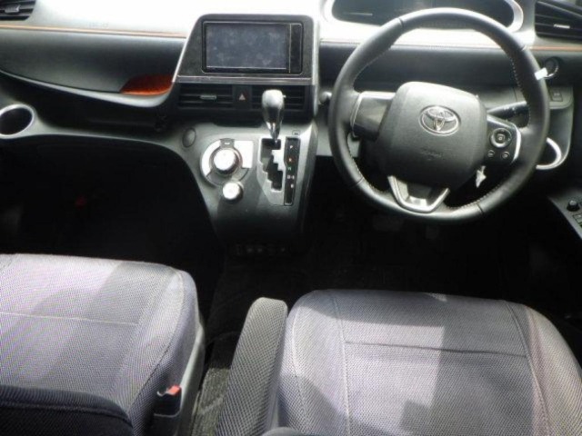 Toyota SIENTA 2019 7429728-3