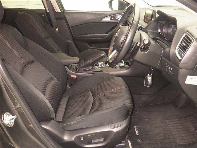Mazda AXELA 2018 7435948-5