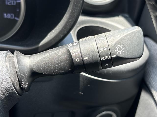 Daihatsu CAST 2018 7445067-4