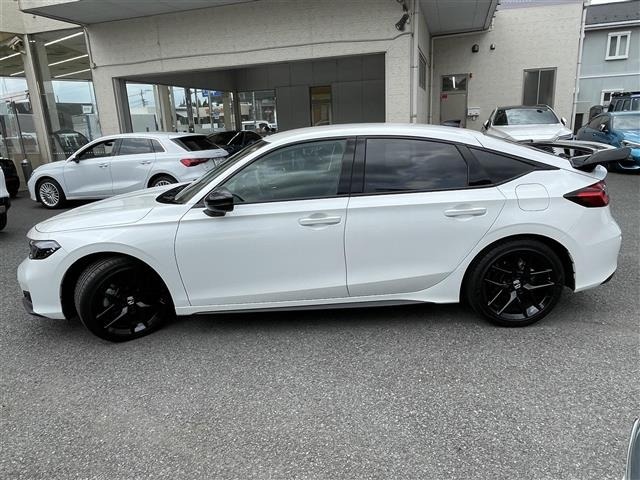 Honda CIVIC 2025 7432070-22